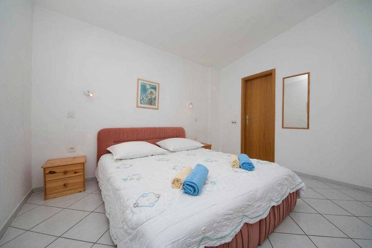 Ferienwohnung House Ursic Brela Exterior foto